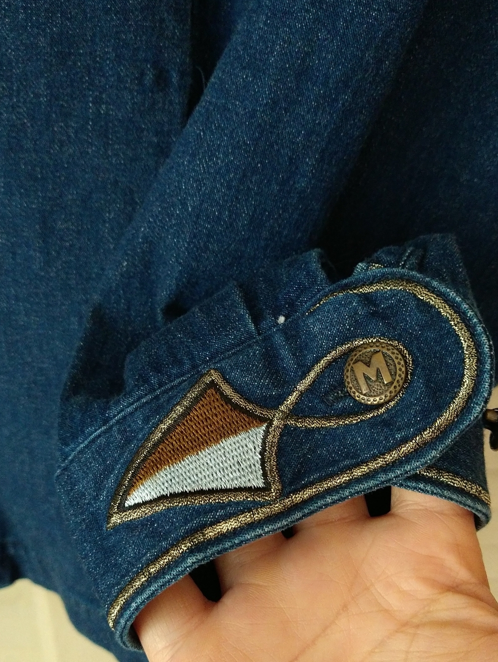 Bob Mackie 🔥 Blue Denim Jacket with Gold Embroidery @SizeL - Picture 3 of 9